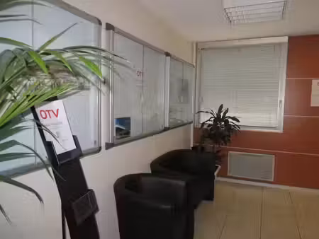 location locaux professionnels 0 pièces 194 m² à dardilly (69570)  2 500 €