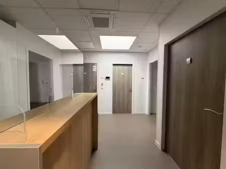 location locaux professionnels 0 pièces 90.73 m² à samois-sur-seine (77920)  2 440 €
