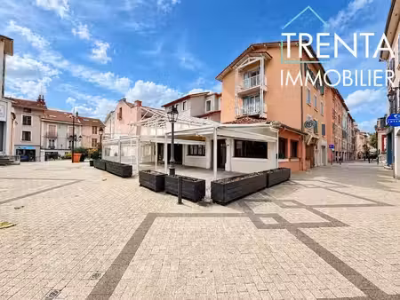 location locaux professionnels 0 pièces 109 m² à voiron (38500)  1 600 €