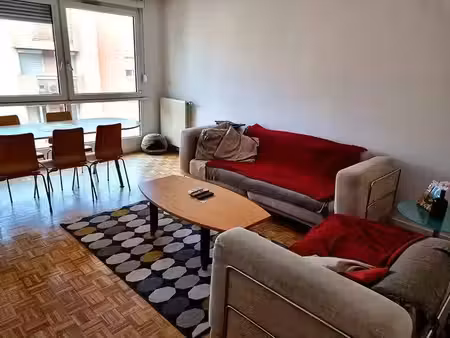 location meublée locaux professionnels 4 pièces 91 m² à lyon 3ème (69003)  725 €