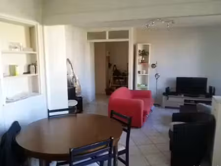 location meublée locaux professionnels 1 pièce 87 m² à lyon 5ème (69005)  400 €