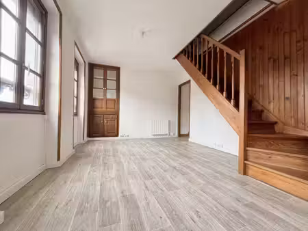 location appartement 2 pièces 49m² clermont 60600