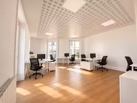 location locaux professionnels 65 m² à paris 2ème (75002)  2 980 €