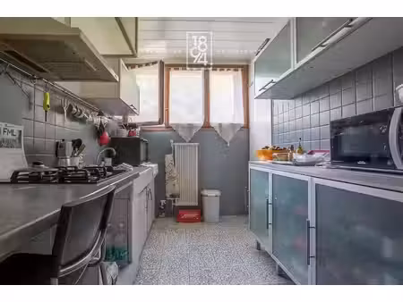 vente appartement 2 pièces 46.84 m² à les pennes-mirabeau (13170)  155 000 €