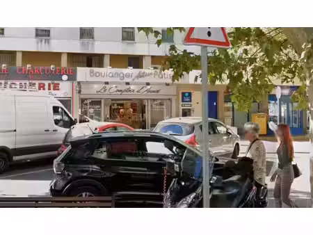 aubagne – vente des murs commerciaux d’une boulangerie – 250 m² environ