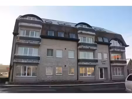 te huur: ruim appartement van ca. 106 m² met 2 slaapkamers  terras en garage in asper