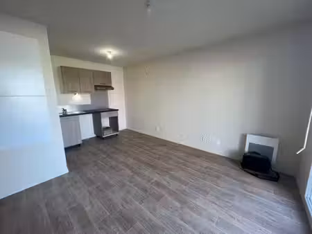 location appartement 2 pièces 38m² fleury sur orne 14123