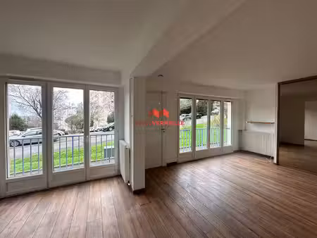 location appartement 2 pièces 33m²