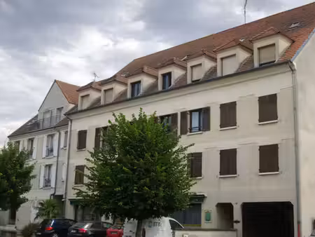 location appartement 4 pièces 63m²