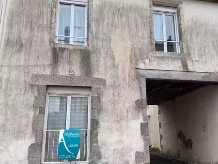location maison 3 pièces  60.00m²  moutiers