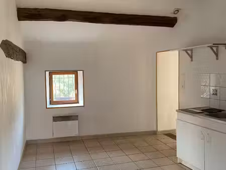 location appartement 3 pièces  39.00m²  olargues
