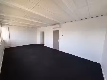 location bureaux orléans 45000 273m² à 631m²
