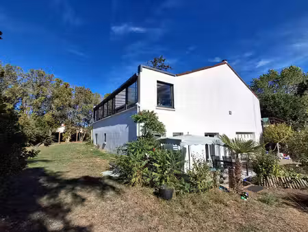 achat maison 8 pièces 172m²