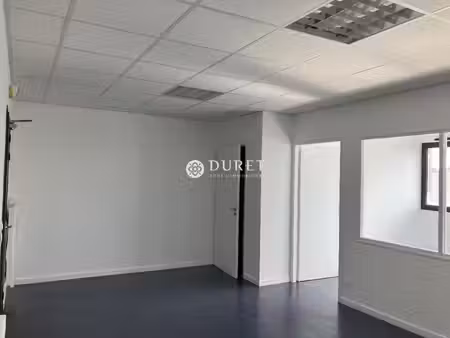 location local professionnel 50m² st hilaire de riez 85270