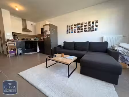 location appartement 3 pièces 61m² l isle sur la sorgue 84800