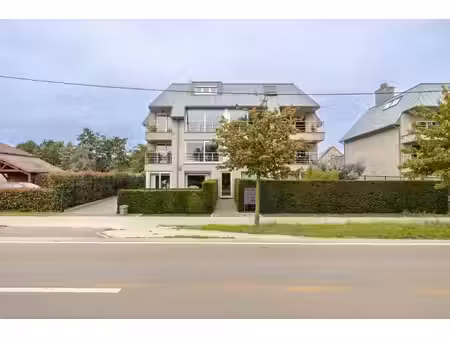 appartement te koop in zandhoven met 3 slaapkamers