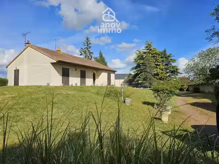 vente maison 4 pièces 103 m² à thouars (79100)  116 000 €