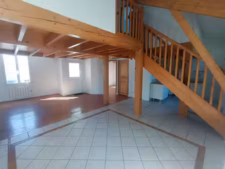 maison a louer - la roche sur yon