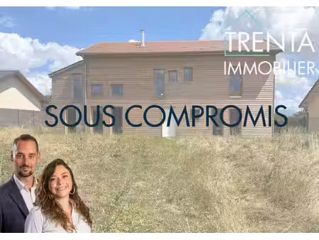 maison de 190 m² pouvant accueillir deux logements