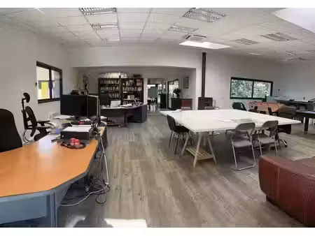 vente locaux professionnels 0 pièces 210 m² à houdan (78550)  283 000 €