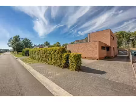 huis te koop in rijkevorsel met 3 slaapkamers