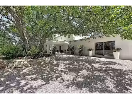 villa de luxe de 8 pièces en vente peynier  france