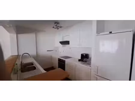 spacieux appartement 3 chambres  proche centre