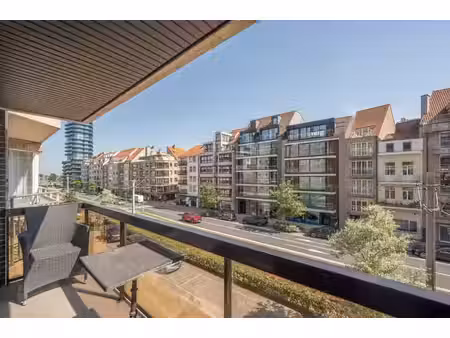 appartement résidentiel situé du côté ensoleillé dans une...