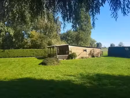 terrain de loisirs dans les marais