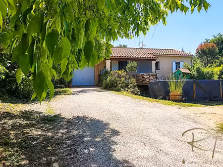 vente villa 4 pièces 79 m² à barjac (30430)  243 000 €