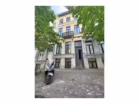 immeuble mixte à vendre à avenue maréchal foch 38 schaerbeek (vbe77201)