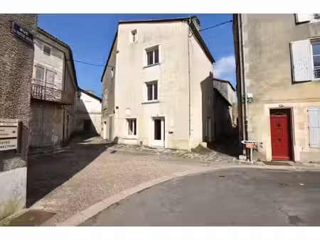 maison de ville centre montbron