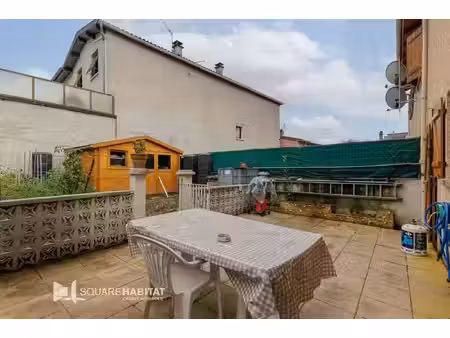 calme maison familiale de 1997 de 101 m2 avec 4 chambres