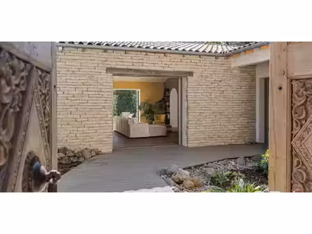 maison avec piscine et jardin nieul-sur-mer (17)