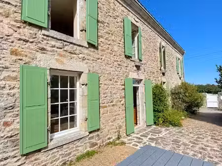 vente maison 6 pièces 183 m² à plouay (56240)  410 000 €