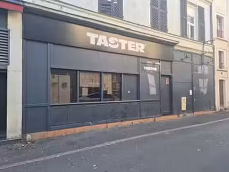 vente bureaux et commerces à angers centre (49000) : à vendre / 153m² angers centre