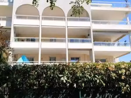 location appartement 2 pièces à saint-laurent-du-var (06700) : à louer 2 pièces / 49m² sai