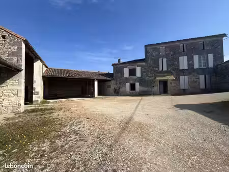 ferme 7 pièces 185 m²