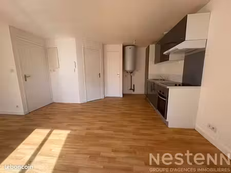 studio 1 pièce 24 m²