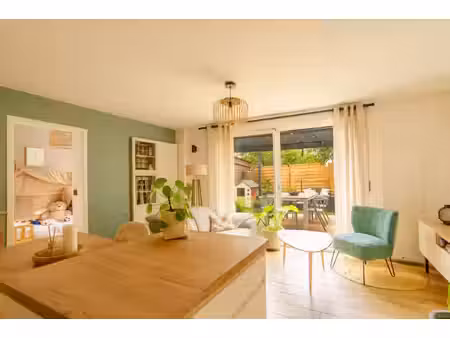 t3 en duplex avec jardin