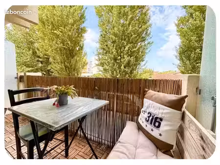 royan – studio meublé avec balcon 5 5 m² + parking privé – 475
