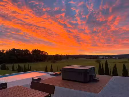 vente villa 8 pièces 204 m² à blussangeaux (25250)  840 000 €