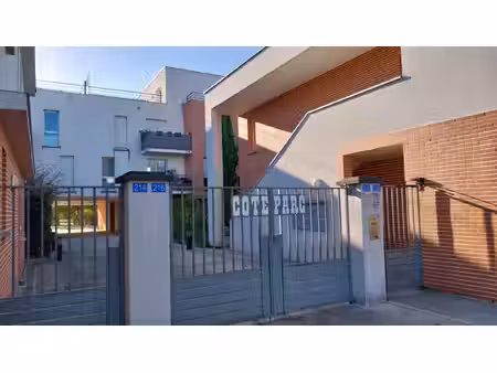 appartement olivet 1 pièce(s) 33.28 m2 terrasse de 21 m² plus balcon -tramway investisseur