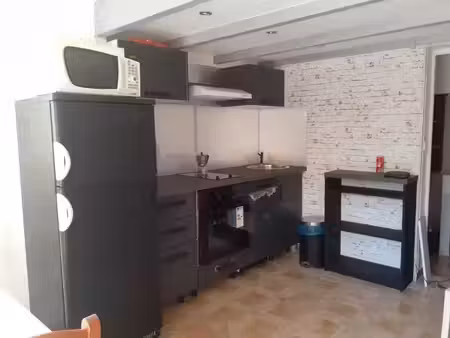 appartement de 33m2 à louer sur bagnols-en-forêt