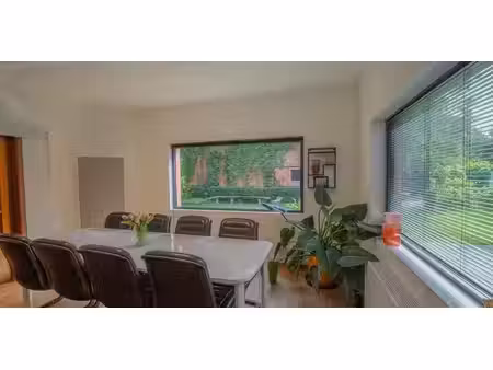 bureau à louer à aarschot pour € 1.115