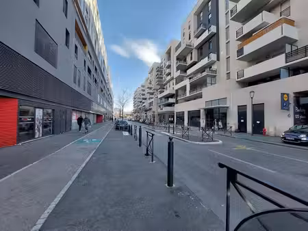 parking à louer