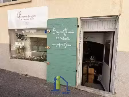 local commercial à louer