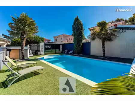 maison 8 pièces 144 m²