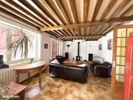 maison 6 pièces 178 m²