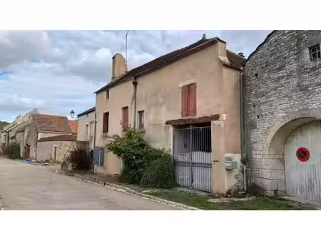 charmante maison au cœur d’un village touristique noyers (89) 2 chambres- dépendances- jar